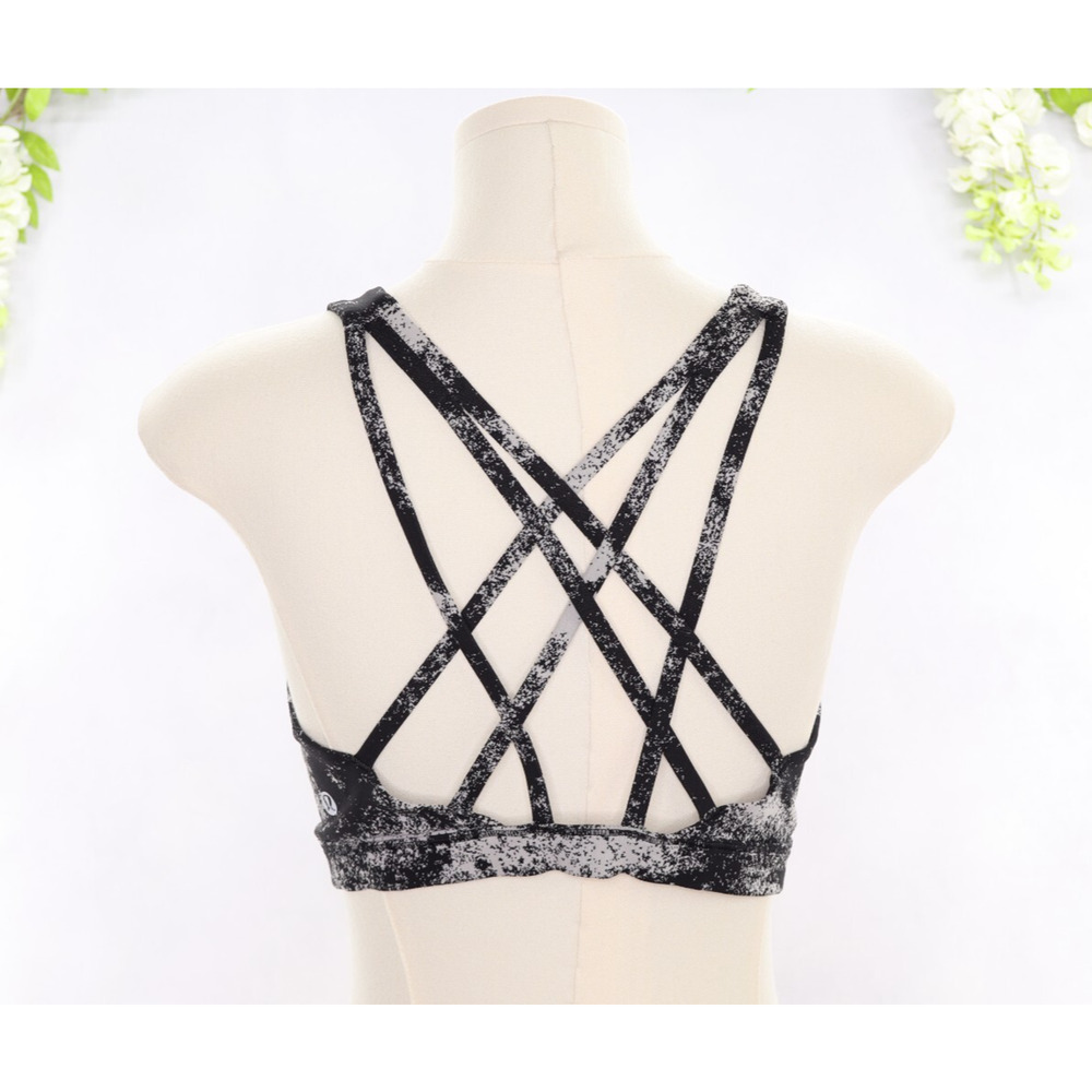 Lululemon Women Free To Be Serene Bra Light Support Black Alpine White 6 - Picture 2 of 8